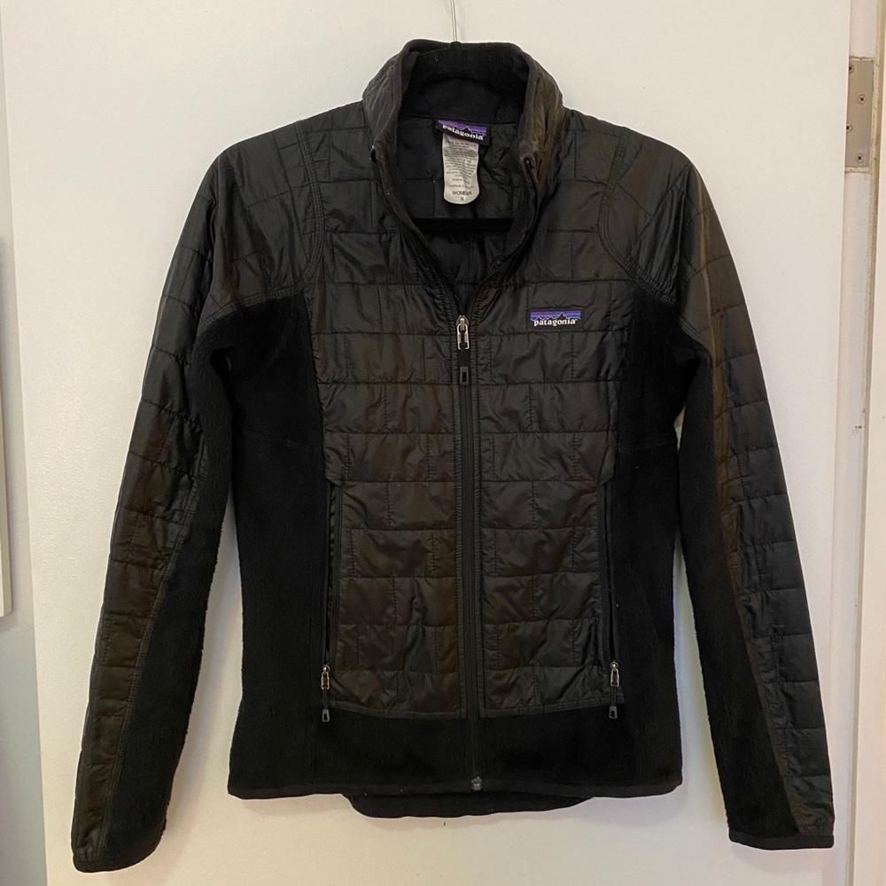 Patagonia lightweight jacket